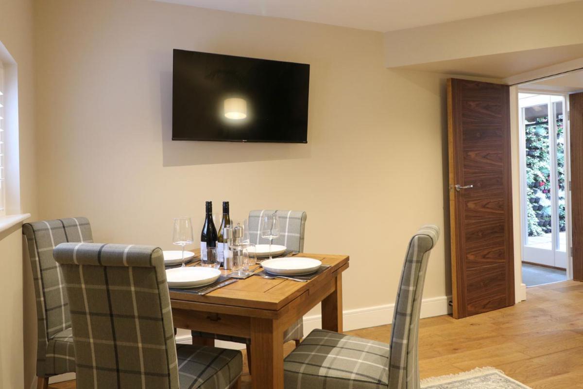 Ashbourne Luxury Suites Kültér fotó