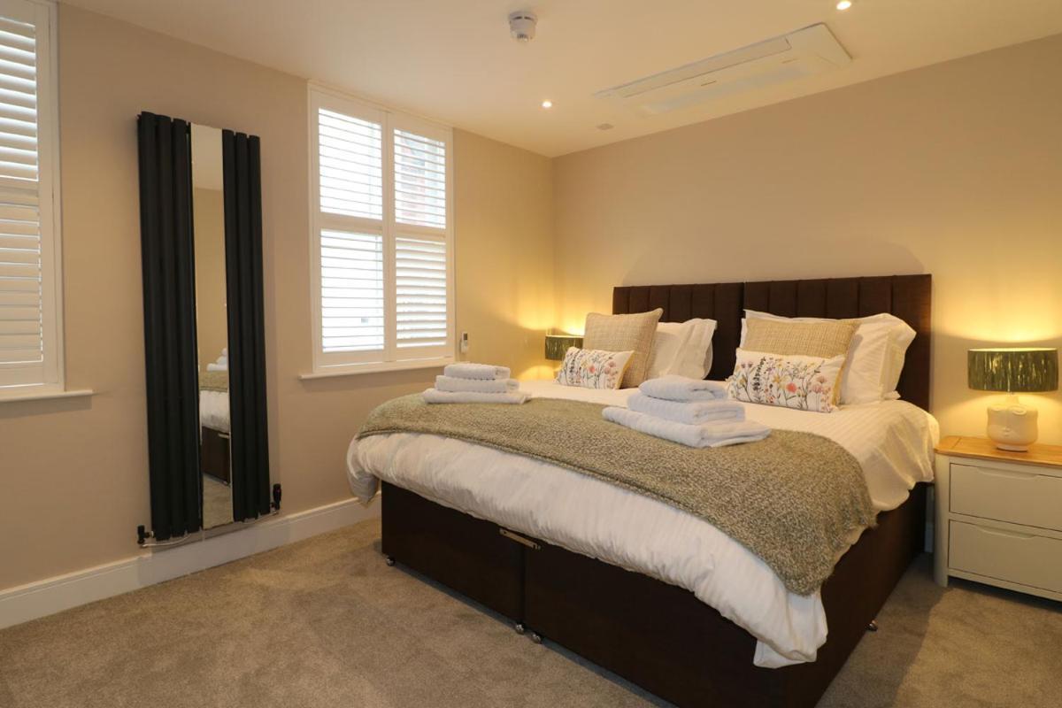 Ashbourne Luxury Suites Kültér fotó