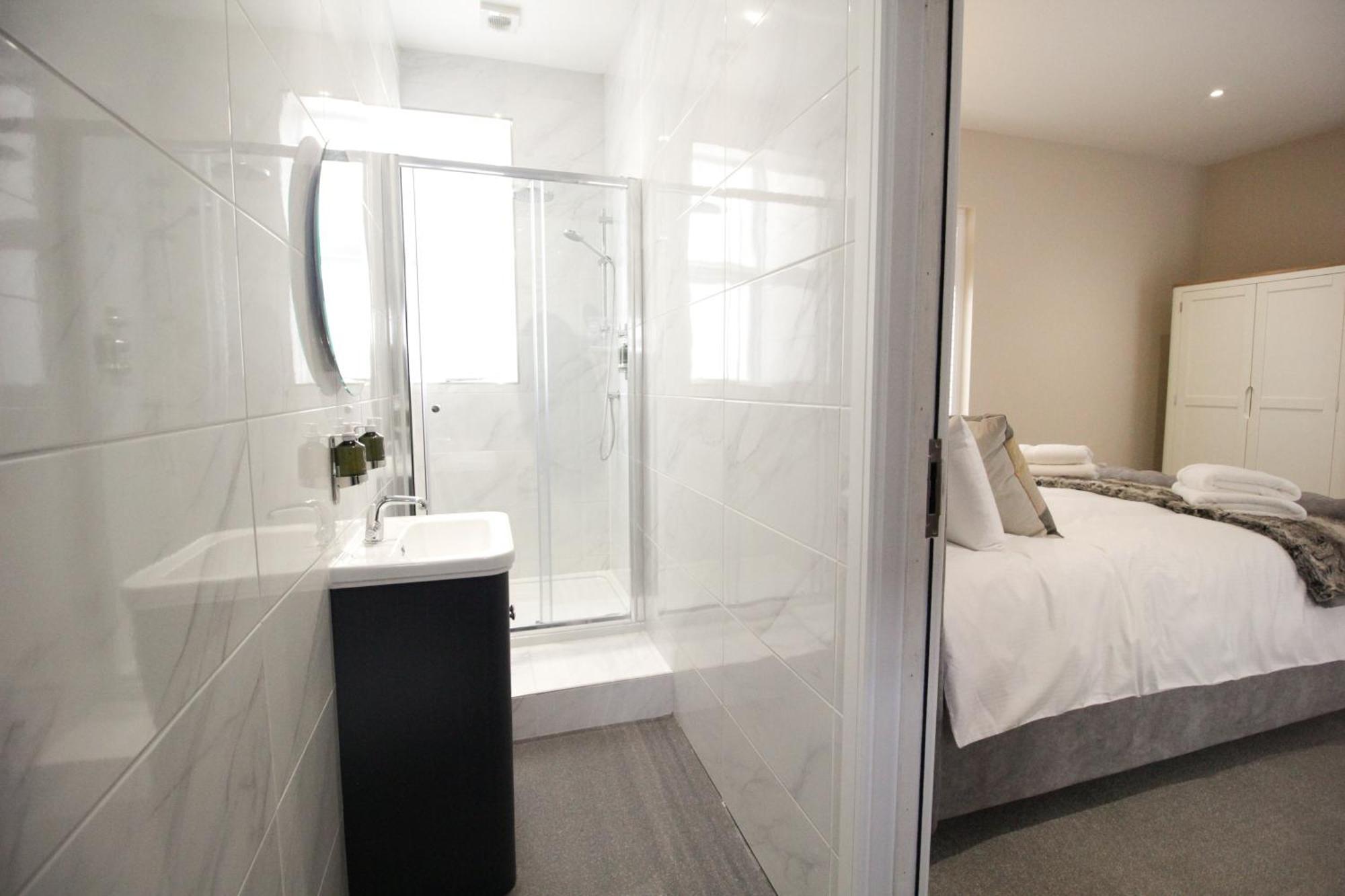Ashbourne Luxury Suites Kültér fotó